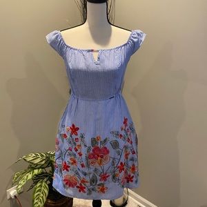 ✨Biglietto (NWOT) Women’s Dress Floral Embroidery✨
